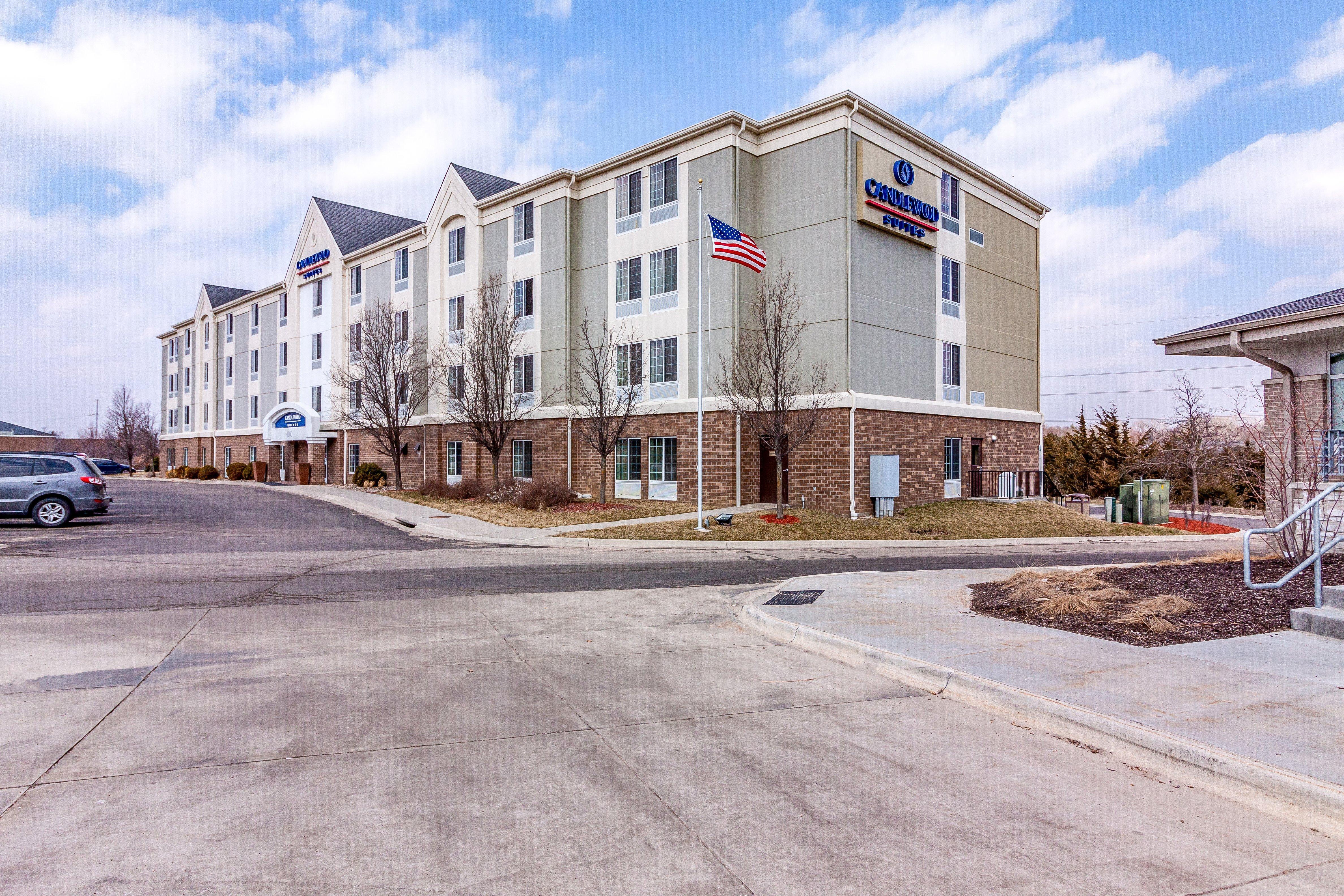 Candlewood Suites Lincoln By Ihg מראה חיצוני תמונה