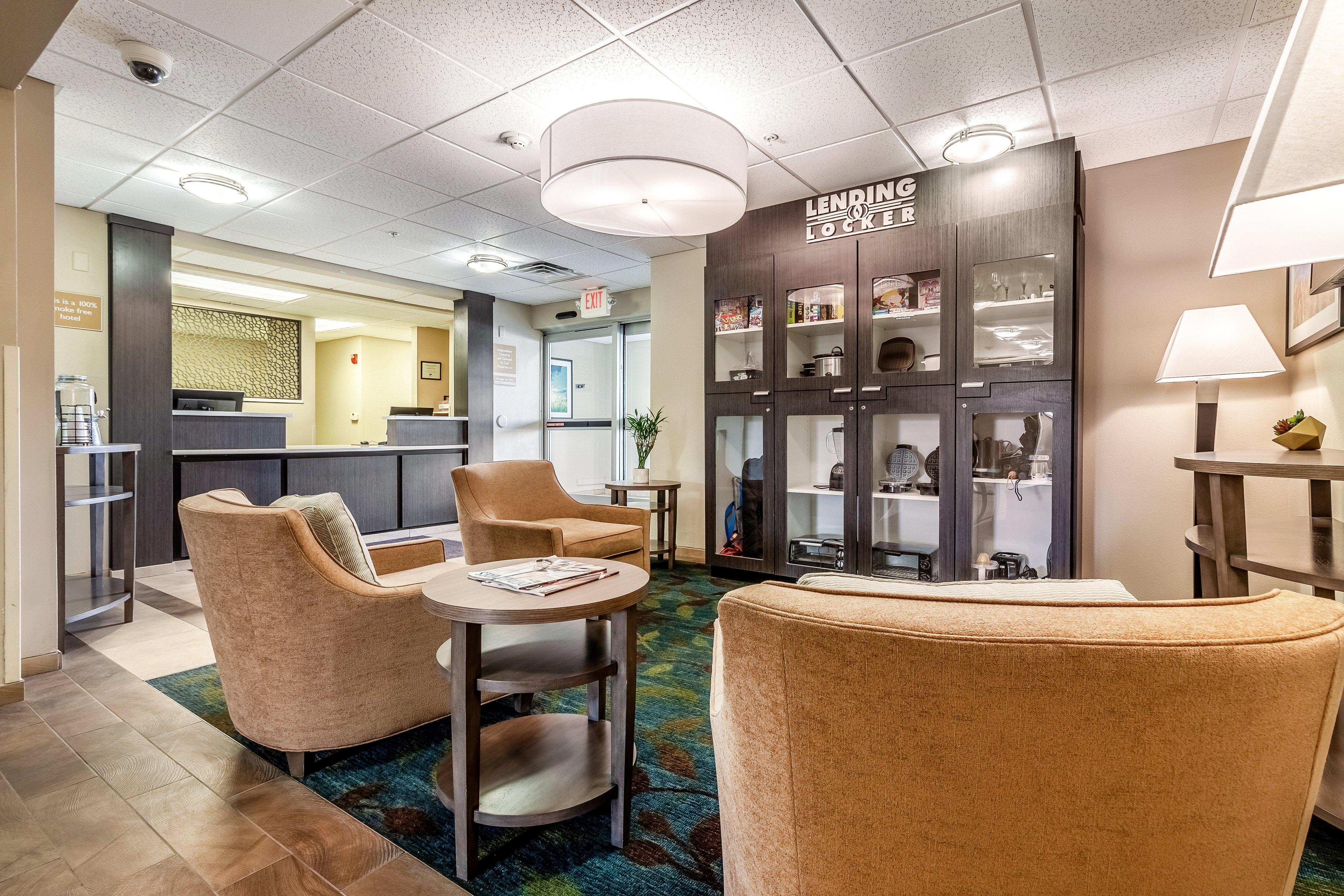 Candlewood Suites Lincoln By Ihg מראה חיצוני תמונה