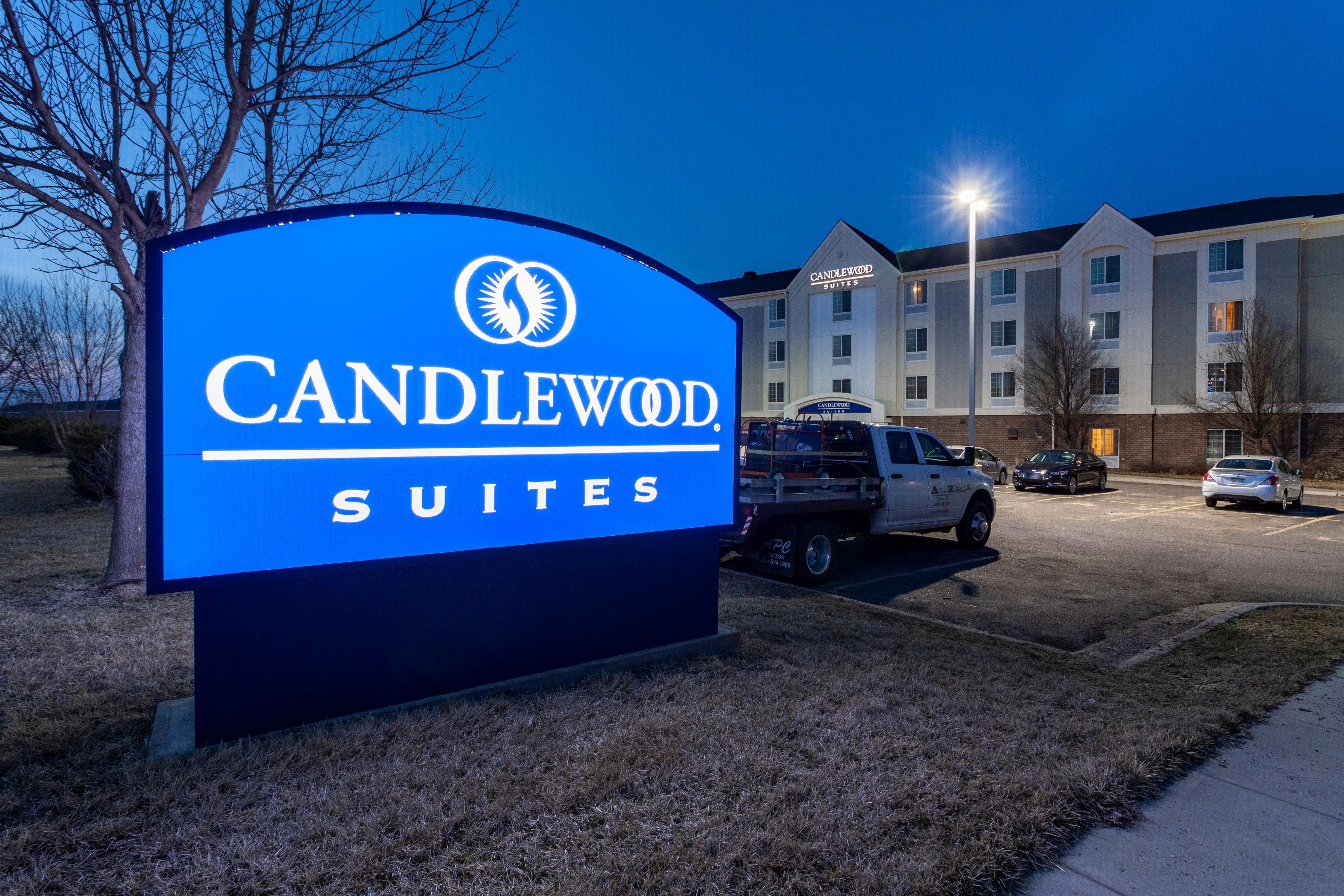 Candlewood Suites Lincoln By Ihg מראה חיצוני תמונה