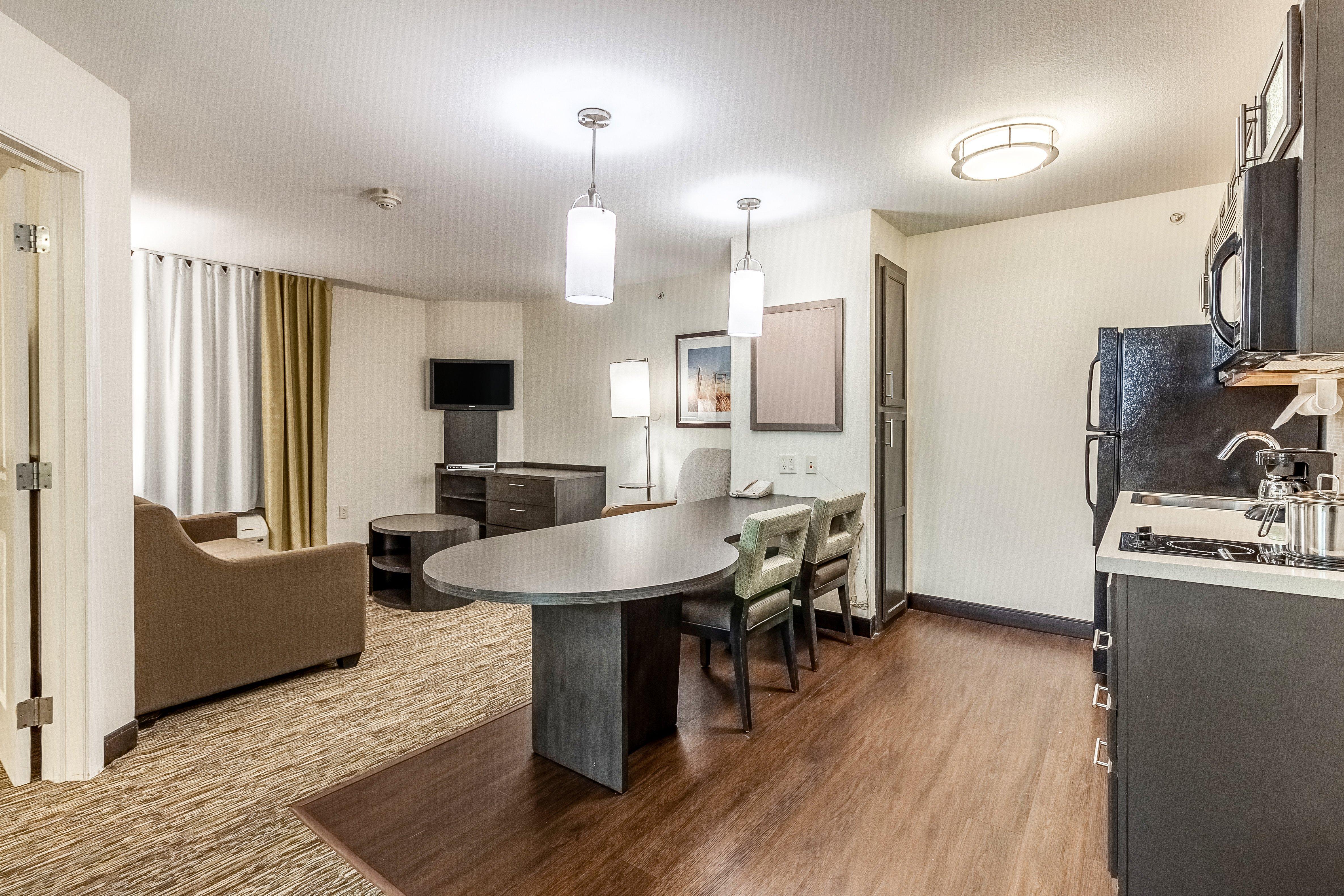 Candlewood Suites Lincoln By Ihg מראה חיצוני תמונה