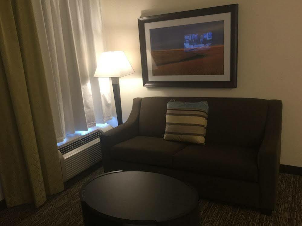 Candlewood Suites Lincoln By Ihg מראה חיצוני תמונה